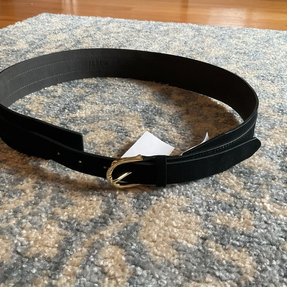 J. Crew Black Leather Belt with Gold Buckle - Picture 2 of 4